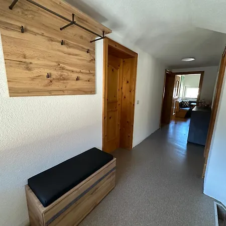 Neunerhof Apartamento *