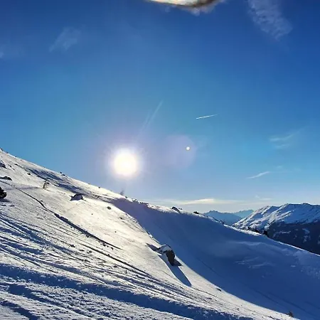 Neunerhof イェルツェンス