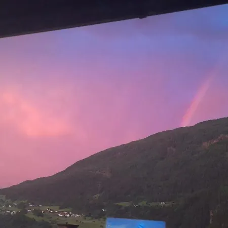 アパート Neunerhof イェルツェンス