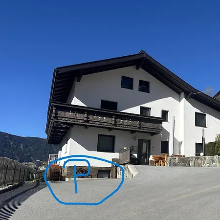 Neunerhof * イェルツェンス